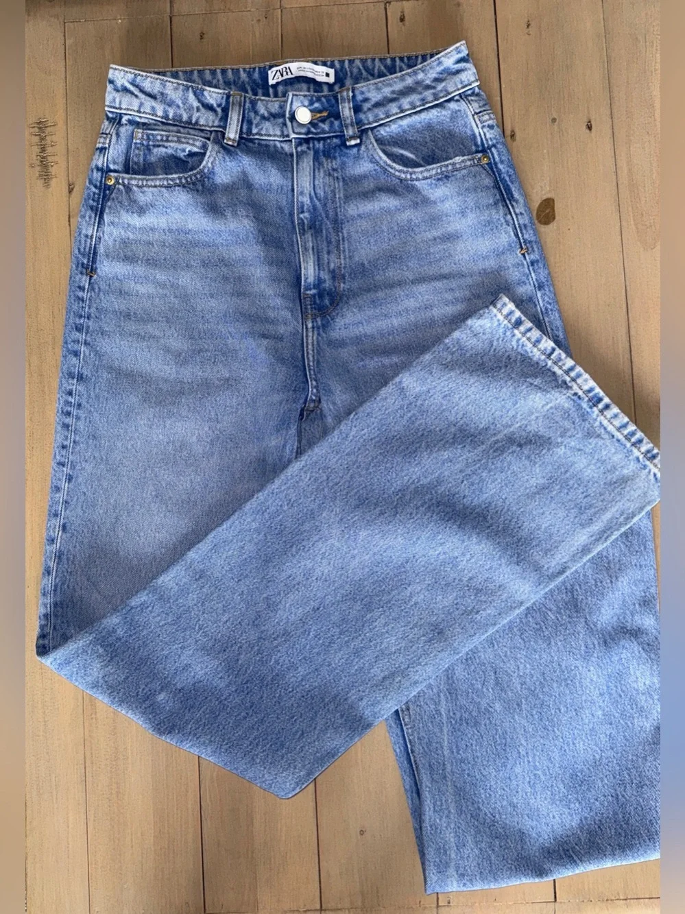 Zara Distressed Wide-Leg Jeans Size 4
